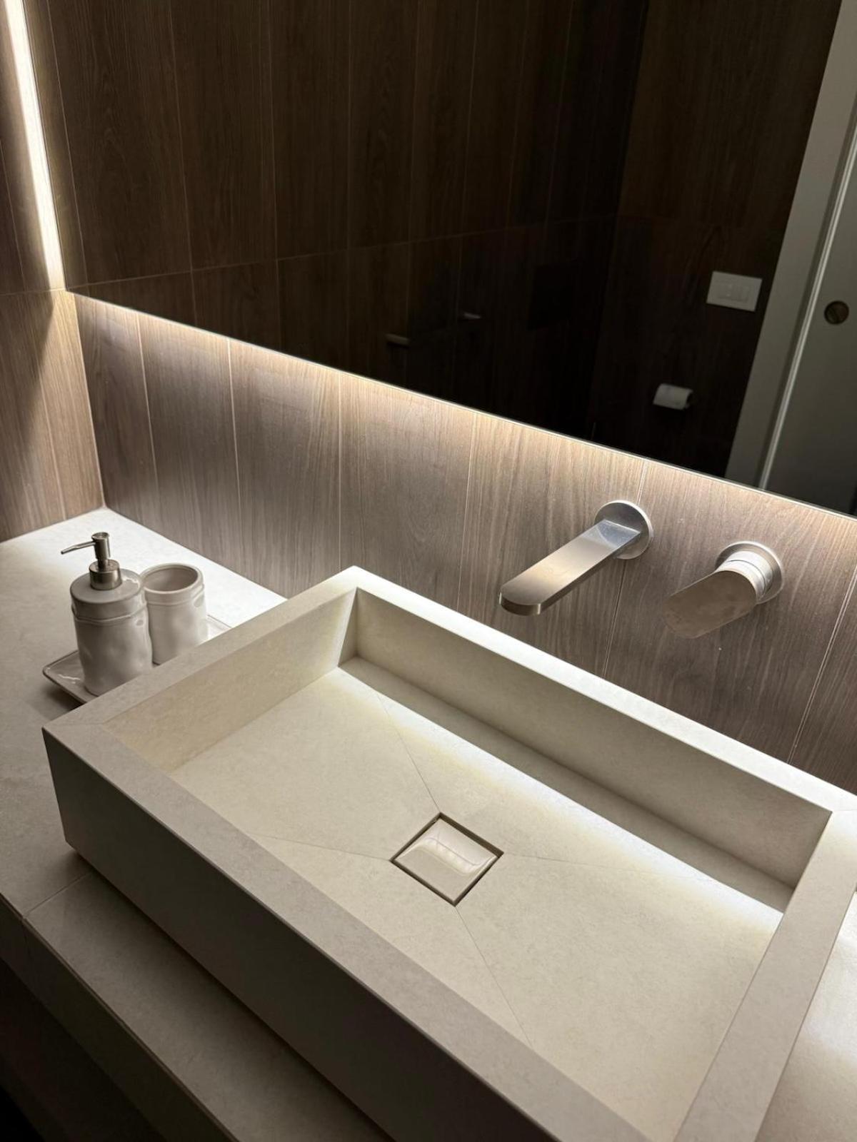 Ando'S Boutique Apartment มิลาน ภายนอก รูปภาพ